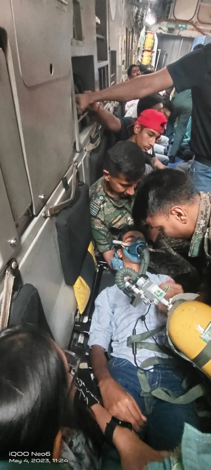 भारतीय वायुसेना के वायुयान ने सूडान के लिए विशेष उड़ान भरी