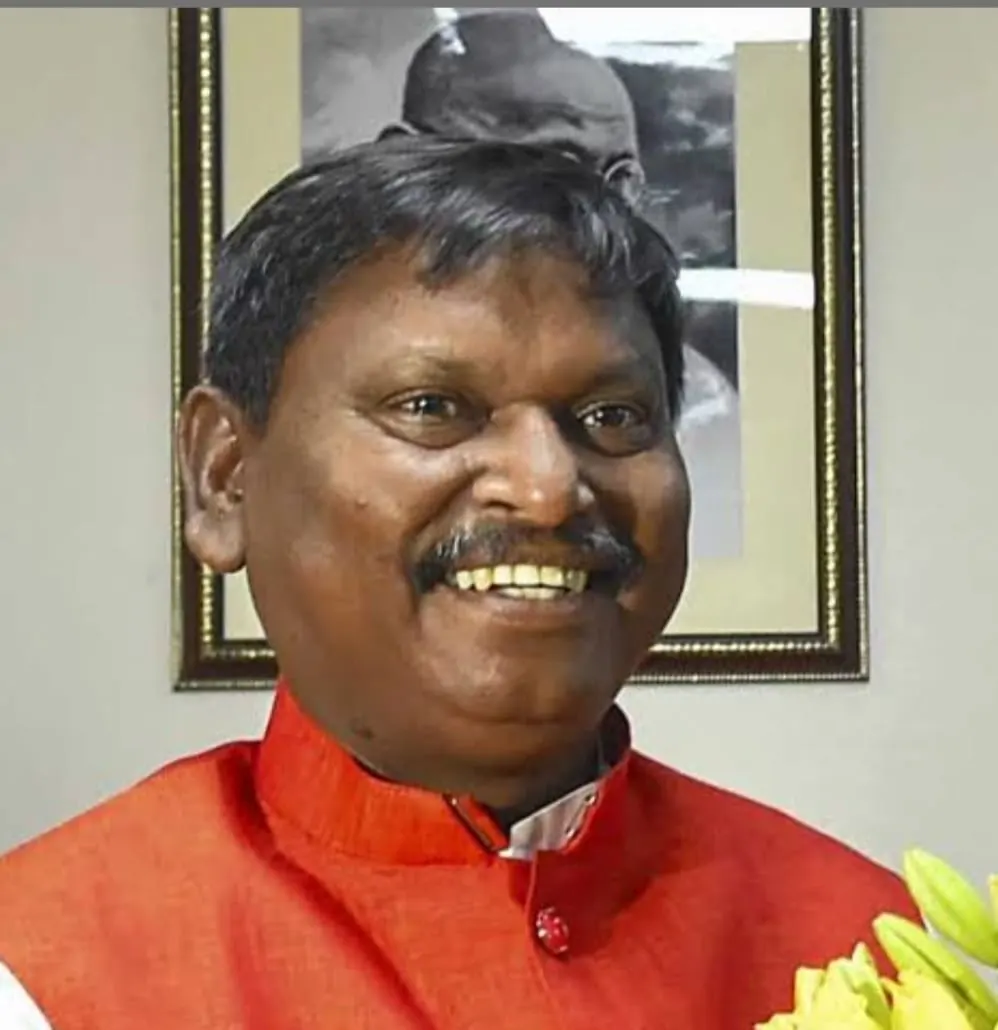 खूंटी में बदला राजनीतिक समीकरण, कई चुनौतियों का सामना करना पड़ सकता है अर्जुन मुंडा को