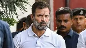 राहुल गांधी की संसद सदस्यता रद्द, विपक्ष में रोष, कांग्रेस बोली- लड़ाई जारी रहेगी, BJP ने भी किया पलटवार | 10 बड़ी बातें