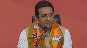 एसआईआर पर सुप्रीम कोर्ट की टिप्पणी को लेकर बीजेपी का विपक्ष पर तीखा हमला, गौरव भाटिया ने राहुल और तेजस्वी से माफी की मांग की