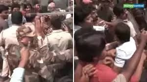 मुर्शिदाबाद में वोटिंग से पहले देसी बम से हमला,कई घायल:घटनास्थल पहुंचे हुमायूं कबीर की TMC कार्यकर्ताओं से झड़प; मालदा में EVM खराब