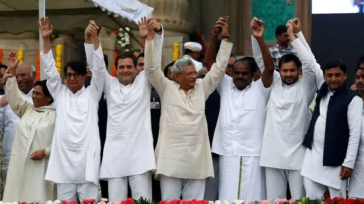 महागठबंधन ने लोस चुनाव से पहले खेला बड़ा दाव,स्थानीयता, आरक्षण, सरना कोड पर रिप्रेजेंटेशन के लिए राष्ट्रपति से मांगा समय