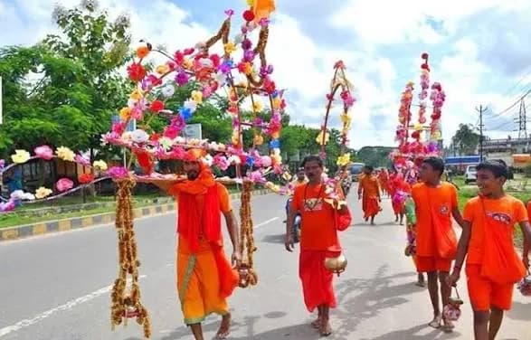 सावन का शुभारंभ और कांवड़ यात्रा: भक्ति, परंपरा और प्रशासनिक जिम्मेदारी का संगम