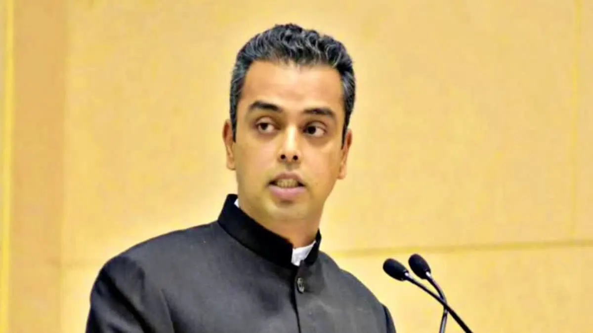 महाराष्ट्र से बड़ी खबर, कांग्रेस के वरिष्ठ नेता रहे मिलिंद देवड़ा ने पार्टी छोड़ी