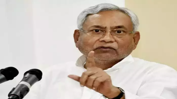 सीएम नीतीश की तबीयत बिगड़ी, मेदांता अस्पताल में हुए भर्ती
