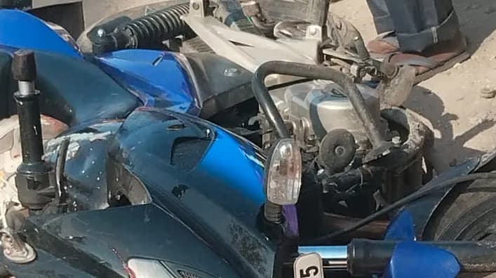 सड़क हादसे में एक युवक की मौत