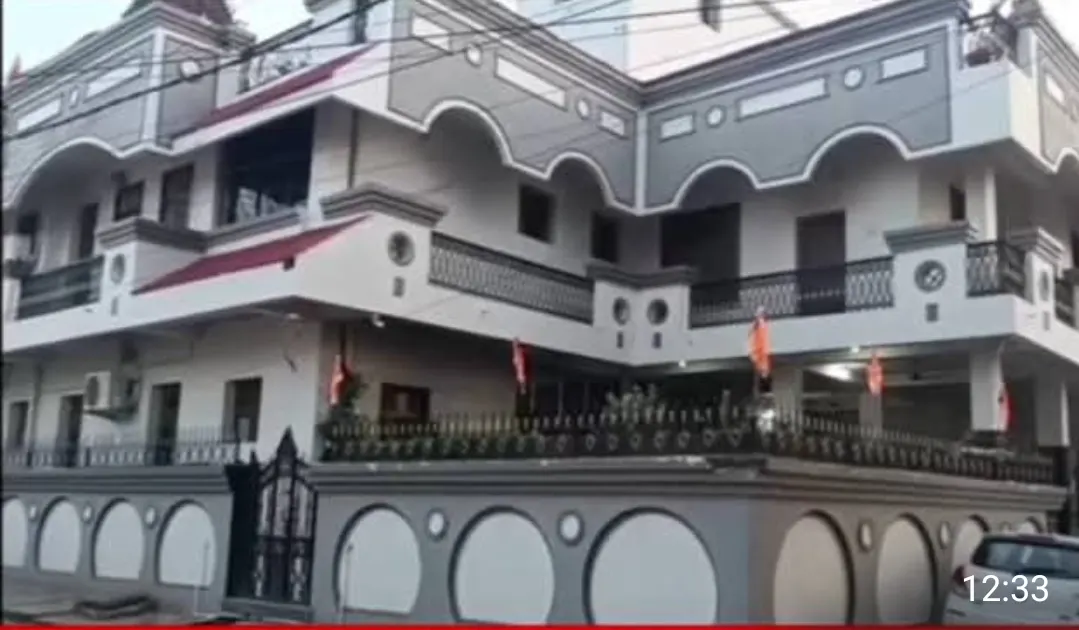 खैनी' ब्रांड से जुड़े कारोबारियों के ठिकानों पर छापेमारी