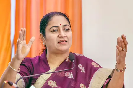 ‘वह स्वस्थ हैं और काम पर जल्द होगी वापसी’ सीएम रेखा गुप्ता से मिलने के बाद बोले भाजपा सांसद