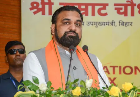 राजद और कांग्रेस की पहचान, एक 'क्रेडिटखोर' तो दूसरा 'क्रेडिट चोर': सम्राट चौधरी