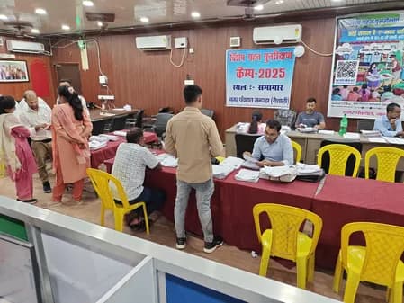 बिहार एसआईआर प्रक्रिया: मतदाता सूची में त्रुटियों को लेकर विपक्ष ने अब तक नहीं दर्ज कराई कोई आपत्ति