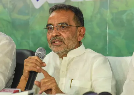 'एसआईआर को सिर्फ जनता के बीच मुद्दा बनाना चाहता विपक्ष', उपेंद्र कुशवाहा का राहुल और तेजस्वी पर हमला