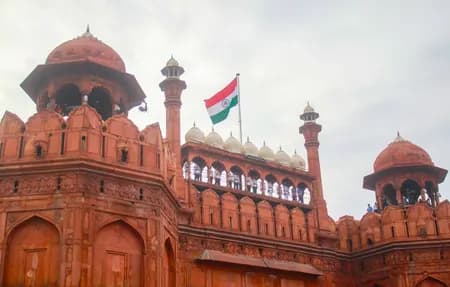 स्वतंत्रता दिवस : छावनी में तब्दील हुआ लाल किला, ज्वाइंट सीपी बोले- दिल्ली में सुरक्षा अभेद्य