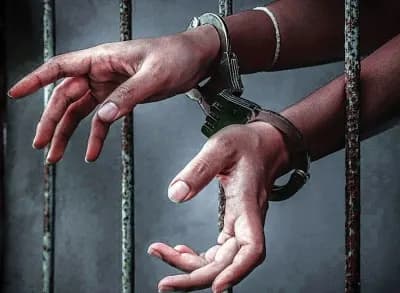 मुख्तार अंसारी का बेटा उमर अंसारी गाजीपुर से कासगंज जेल शिफ्ट, अब्बास के साथ रहेगा बंद