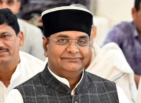 राहुल गांधी की यात्रा में टूट रही भाषाई मर्यादा, जनता से माफी मांगें सांसद: विश्वास सारंग