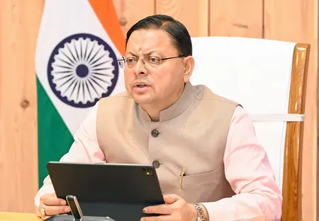 देहरादून आपदा : सीएम धामी ने कहा- 'हालात पर नजर, प्रशासन के संपर्क में हूं'