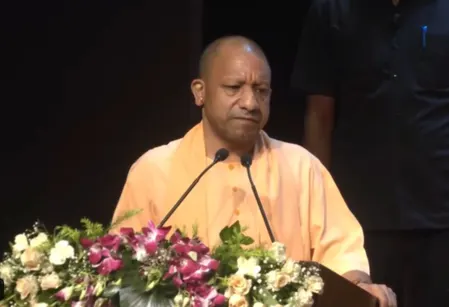 सीएम योगी ने विश्वविद्यालयों और महाविद्यालयों की सघन जांच के दिए आदेश
