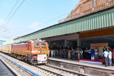 शुक्रवार से दिल्ली और कश्मीर के बीच शुरू होगी मालगाड़ी सेवा: उत्तरी रेलवे