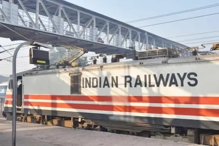 झारखंड : कुड़मी आंदोलन से रेल सेवाएं ठप, कई ट्रेनें रद्द, रूट बदले