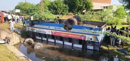 राजस्थान के टोंक में हादसा, तेज रफ्तार के चलते बस दुर्घटनाग्रस्त, 25 यात्री घायल