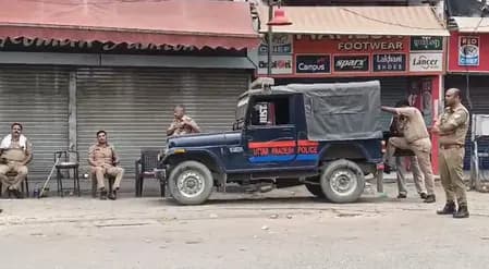 बरेली में इंटरनेट बहाली के बाद जनजीवन सामान्य, सुरक्षा के मद्देनजर पुलिसबल तैनात