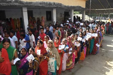 बिहार के चुनावी रण में इस बार कई 'योद्धाओं' के कटेंगे टिकट