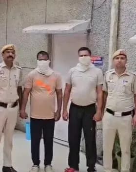 दिल्ली: बुजुर्गों को निशाना बनाने वाले 'लिफाफा गिरोह' के तीन सदस्य गिरफ्तार