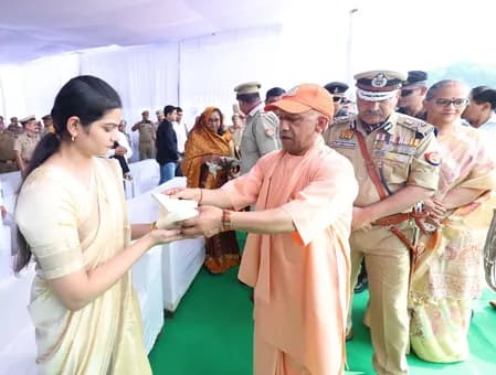 कानून व्यवस्था, तकनीक और संवेदना के नए युग की ओर बढ़ा प्रदेश : सीएम योगी