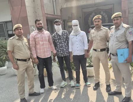 दिल्ली : पुलिस ने हत्या के प्रयास का मामला सुलझाया, दो हमलावर गिरफ्तार; हथियार बरामद