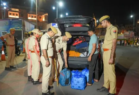 लाल किला विस्फोट के बाद रेवाड़ी पुलिस ने चलाया सघन जांच अभियान, खंगाले जा रहे होटल-सराय और पार्किंग