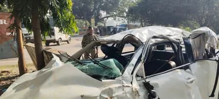 रांची में अनियंत्रित होकर डैम में गिरी कार, तीन पुलिसकर्मियों की मौत