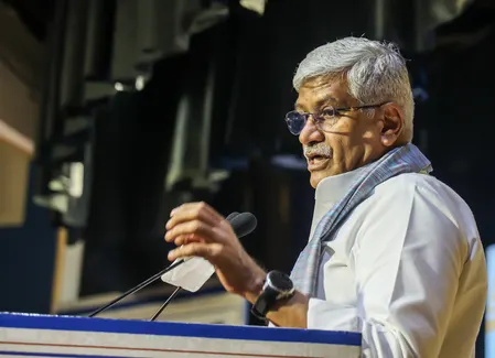 'कांग्रेस ने जीवन पर्यंत बांटने और तोड़ने की राजनीति की', गजेंद्र सिंह शेखावत ने एसआईआर पर दिया जवाब