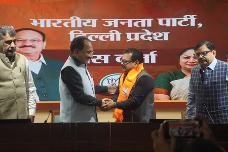 दिल्ली : आम आदमी पार्टी को झटका, पूर्व विधायक राजेश गुप्ता भाजपा में हुए शामिल