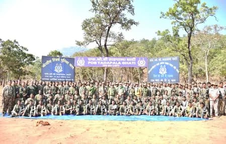 बीजापुर में माओवादी इलाके में पहाड़ी पर नया सुरक्षा कैंप स्थापित
