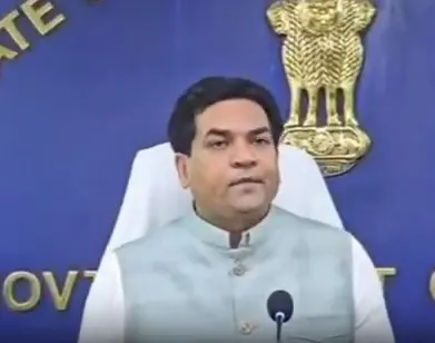 दिल्ली सरकार के बड़े फैसले: मजदूरों को 10 हजार की सहायता, सभी ऑफिसों में 50 फीसदी वर्क फ्रॉम होम अनिवार्य