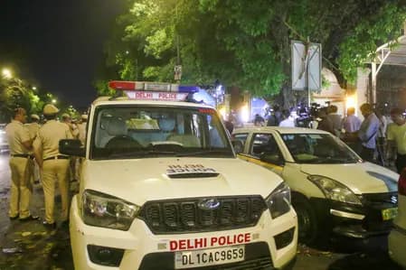 दिल्ली: छात्र से चाकू की नोक पर लूट का मामला सुलझा, चार नाबालिग पकड़े गए