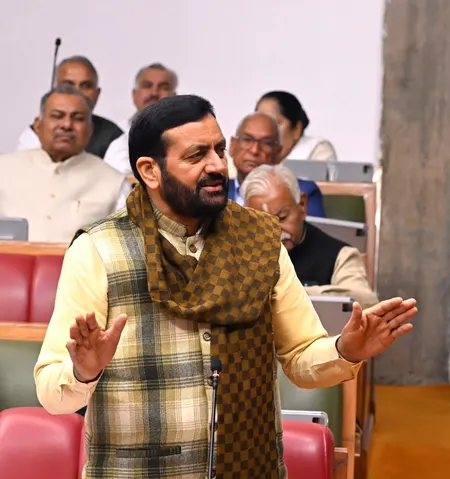 हरियाणा विधानसभा में कई अहम विधेयक पारित, पूर्व विधायकों के भत्तों पर विपक्ष ने उठाया सवाल
