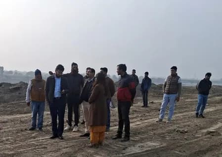 गौतमबुद्धनगर में अवैध खनन पर प्रशासन की सख्त कार्रवाई, 33 वाहन सीज, लाखों का जुर्माना और एफआईआर दर्ज