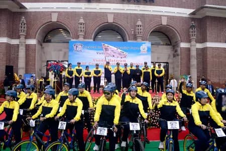 नई दिल्ली से सीआईएसएफ वंदे मातरम् तटीय साइक्लोथॉन-2026 का वर्चुअल शुभारंभ