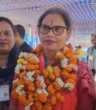 झारखंड नगर निकाय चुनाव मतगणना : पाकुड़ में निर्दलीय शबरी पाल बनीं अध्यक्ष, रांची में भाजपा समर्थित रोशनी खलखो आगे