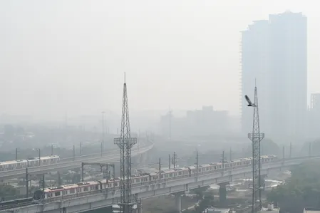 एनसीआर में बढ़ रही गर्मी, कई इलाकों में वायु गुणवत्ता ‘रेड जोन’ के करीब
