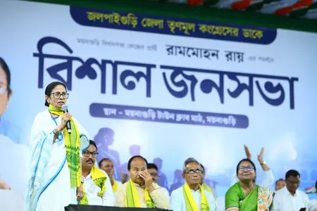 बंगाल: ममता बनर्जी ने दिया नारा- 'कितना भी करो हमला, फिर से जीतेगा बंगाल', भाजपा पर लगाए गंभीर आरोप