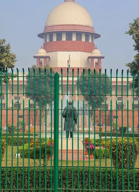 पश्चिम बंगाल एसआईआर मामले में बार-बार आ रही शिकायतें, कलकत्ता हाईकोर्ट से मांगी जाएगी रिपोर्ट: सुप्रीम कोर्ट