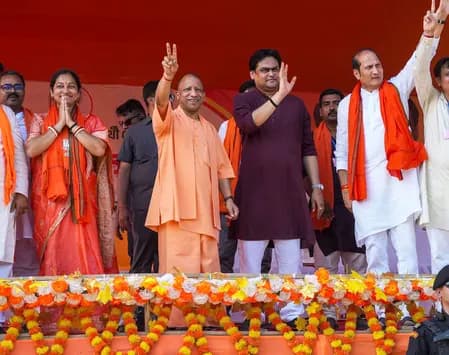 बंगाल में गुंडाराज खत्म करने के लिए डबल इंजन सरकार आवश्यकः सीएम योगी