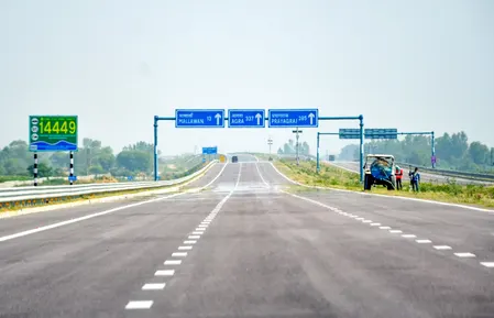 गंगा एक्सप्रेसवे: अदाणी ग्रुप के नेतृत्व वाला नया कॉरिडोर पूर्वी यूपी के विकास को देगा रफ्तार