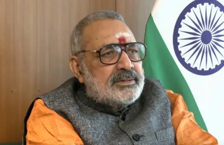 ममता के इस्तीफा नहीं देने पर गिरिराज सिंह का तीखा वार, कहा- नहीं हटें तो राज्यपाल करें हस्तक्षेप