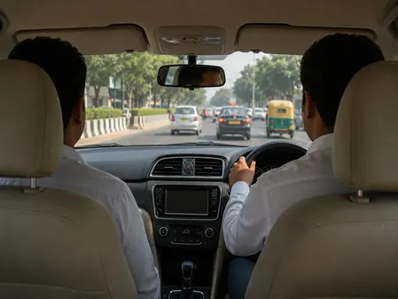 ईंधन बचाने की पहल: कारपूल कर कैबिनेट बैठक पहुंचे सिंधिया और राम मोहन नायडू