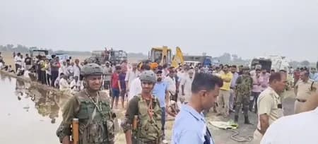 हरियाणाः अंबाला में खेलते समय 220 फीट गहरे बोरवेल में गिरा 4 साल का बच्चा, बचाव कार्य जारी