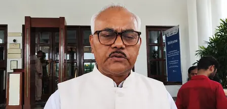 सपा ने उठाई 'वन नेशन, वन एजुकेशन' की मांग