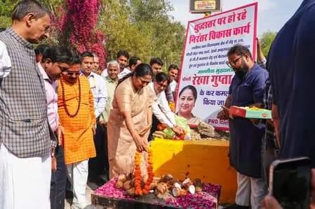 सीएम रेखा गुप्ता ने दिल्ली में ड्रेनेज रीमॉडलिंग की शुरुआत की