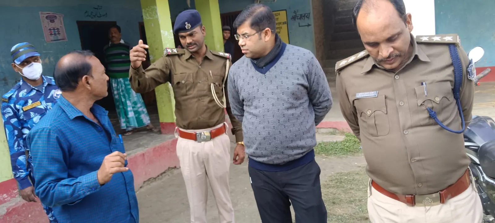 भरगामा में शांतिपूर्ण पैक्स चुनाव के लिए निकाला गया फ्लैग मार्च